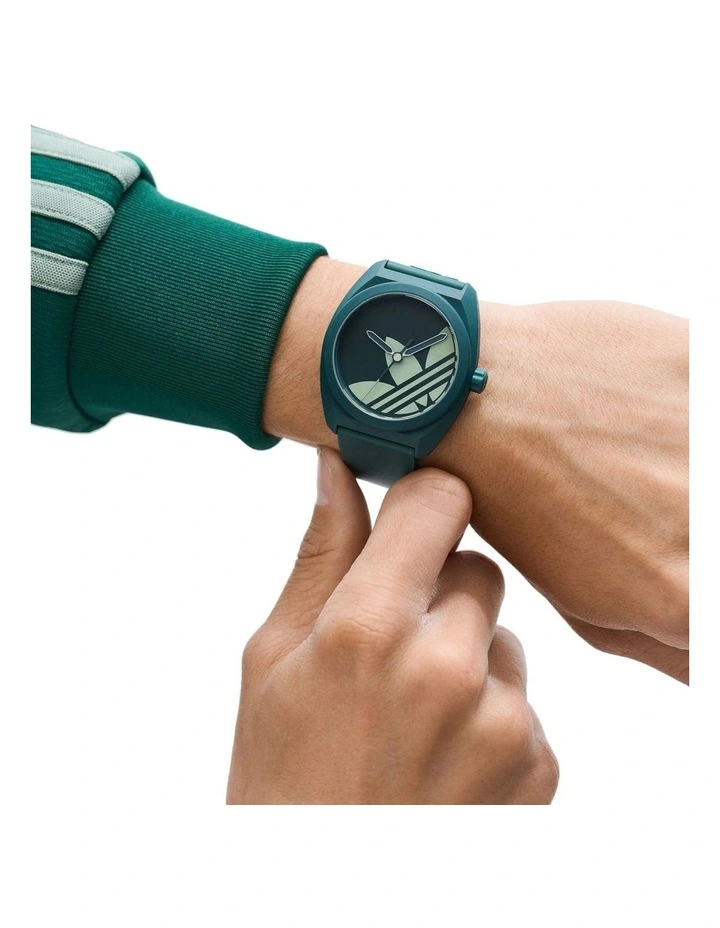 Project Three 42mm Watch in Green AOST25541 image 6