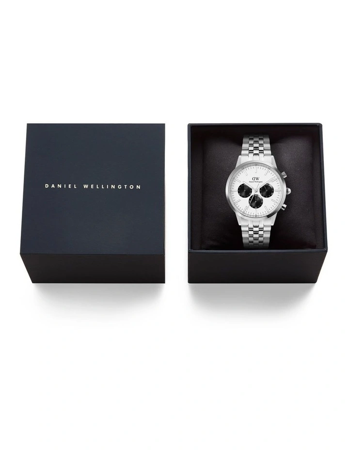Iconic Chrono Panda Link Watch 42mm in Silver image 6