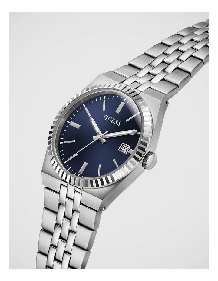 GUESS Mens Silver-Tone Analogue Watch image 4