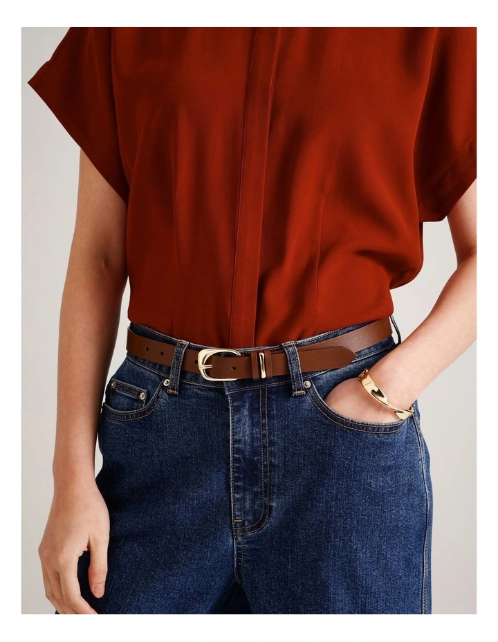 Curve Detail Buckle Belt in Tan image 4