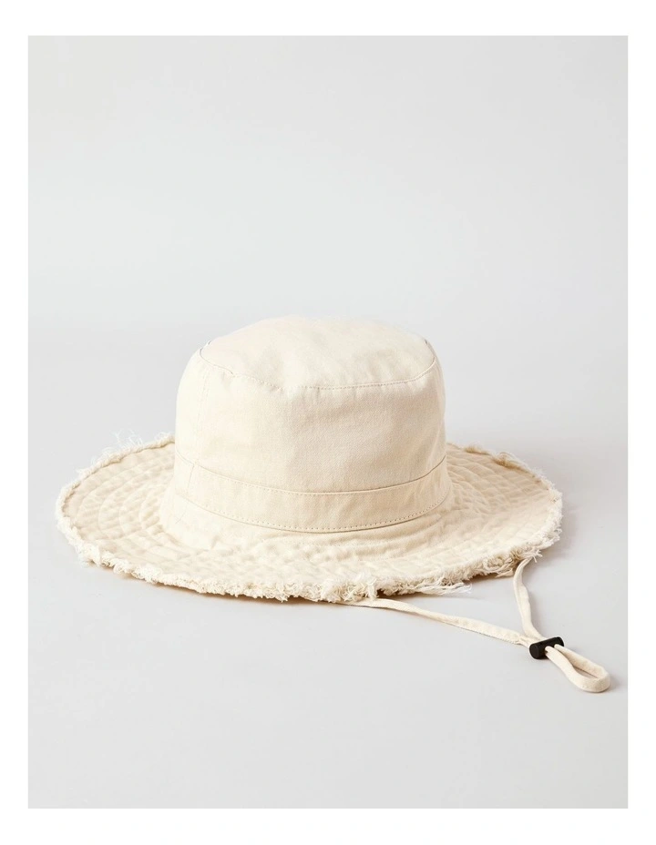 Frayed Edge Bucket Hat in Ivory image 5