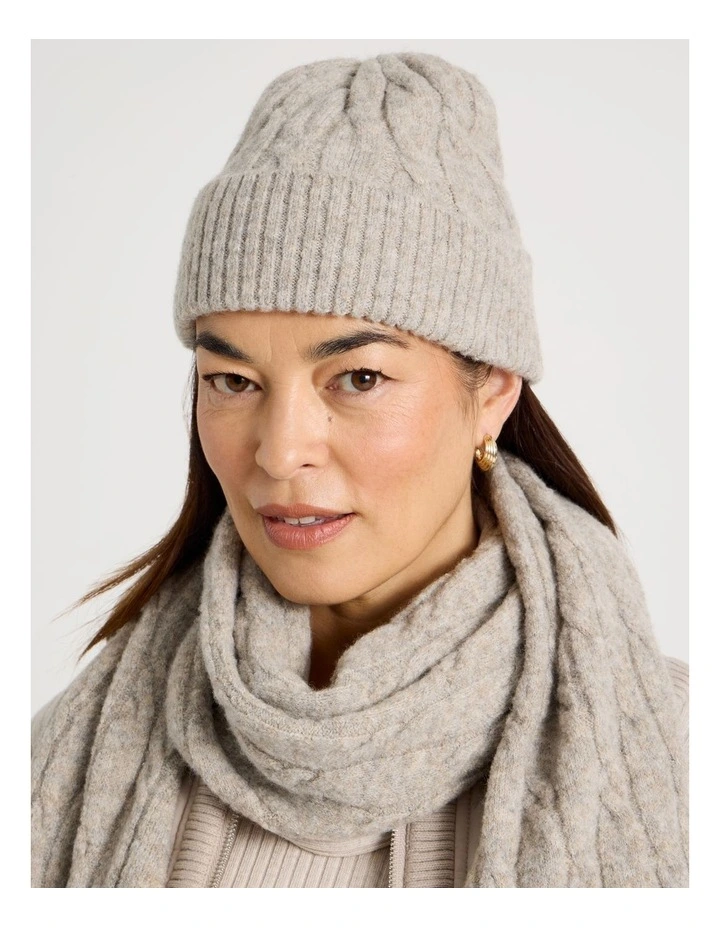 June Cable Beanie in Oatmeal image 2