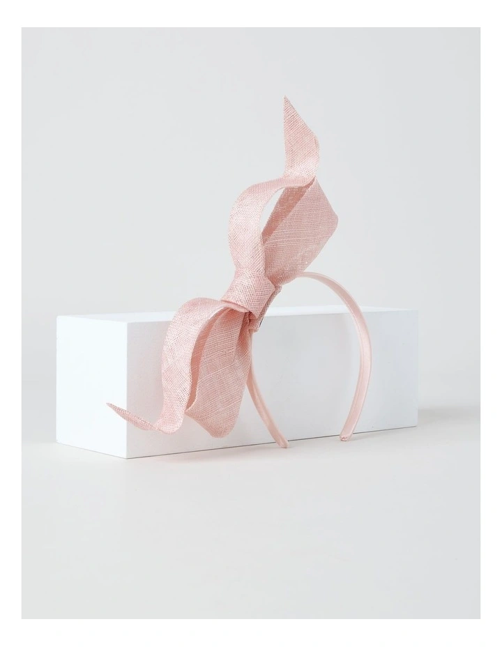 Fascinator in Pink image 1