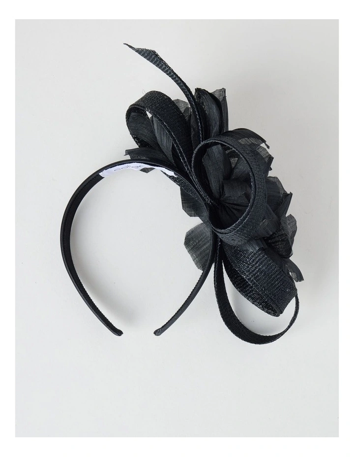 Fascinator in Black image 5