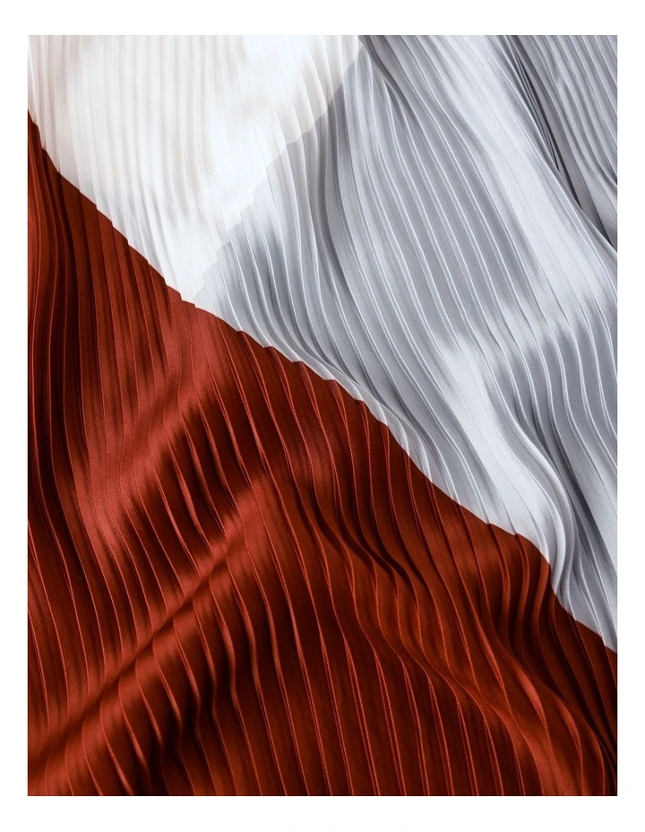 Pleated Neckerchief Scarf in Burgundy image 2