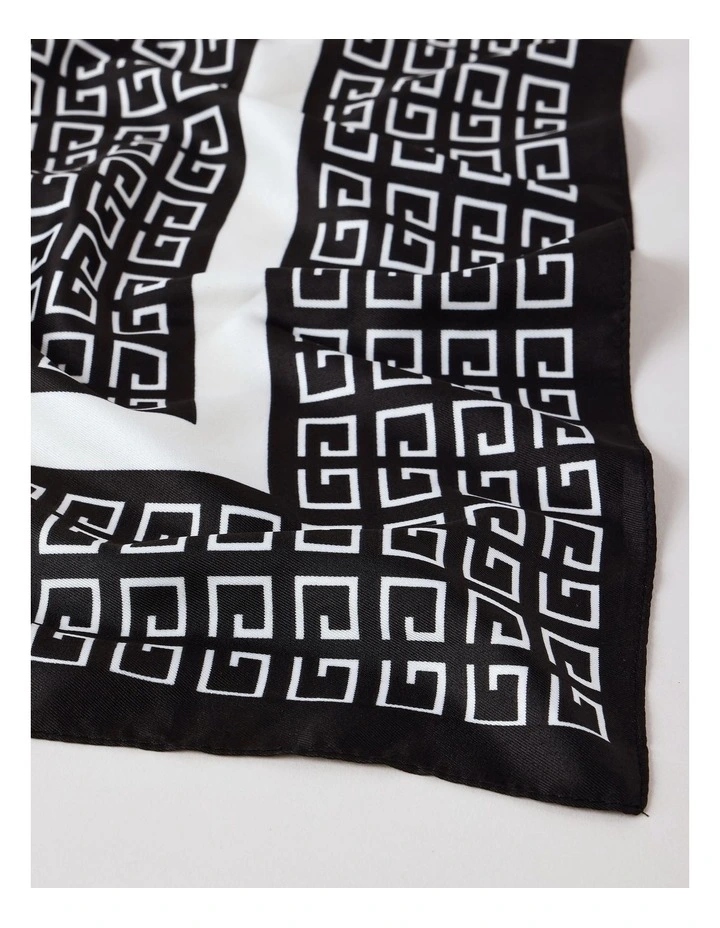 Geo Neckerchief in Black/White image 3