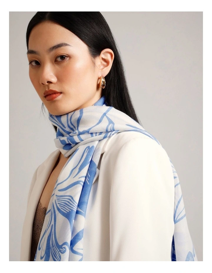 Lightweight Scarf in Blue image 4