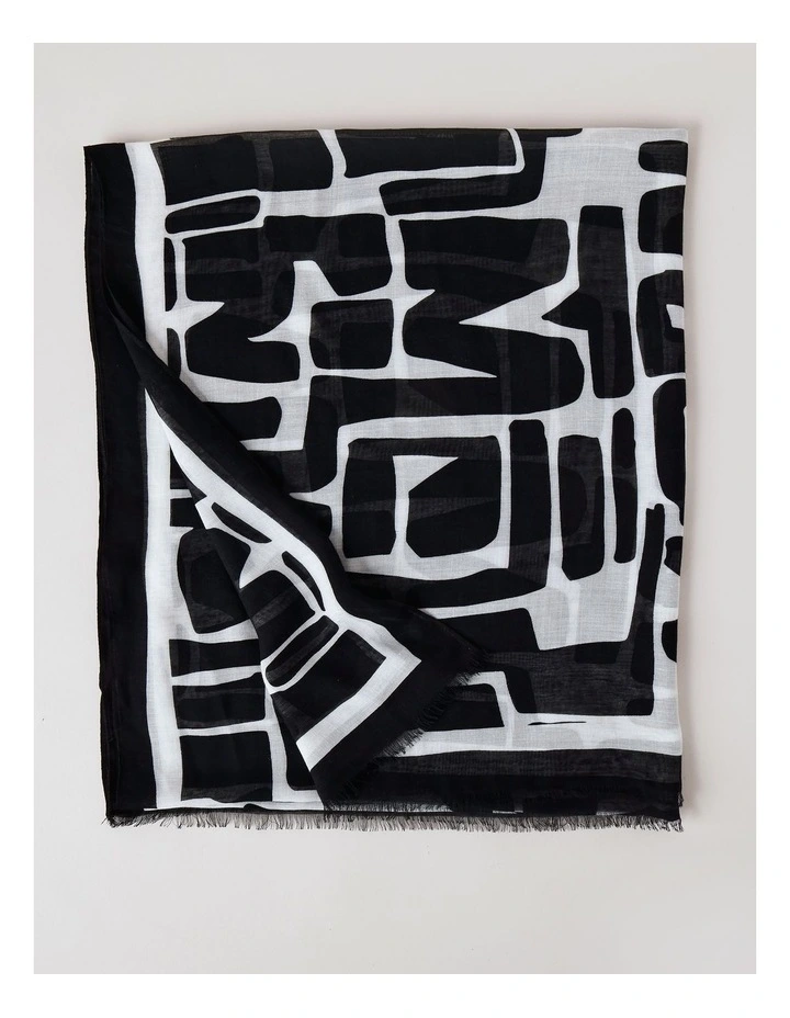 Lightweight Scarf in Black/White image 3