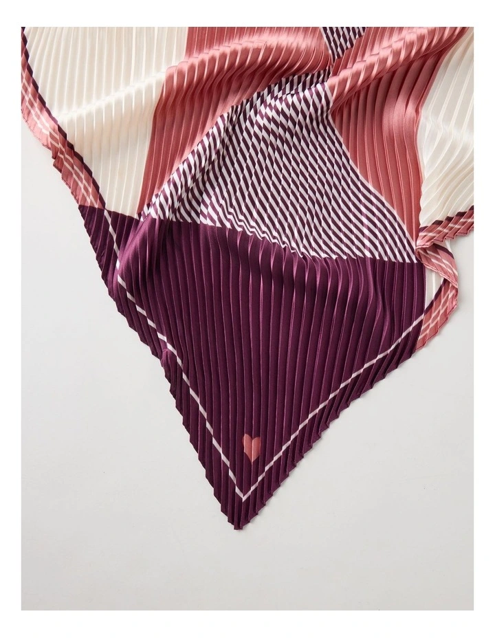 Pleated Neckerchief Scarf in Burgundy image 4