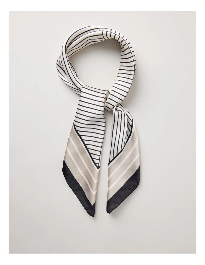 Striped Neckerchief in Black/White image 1