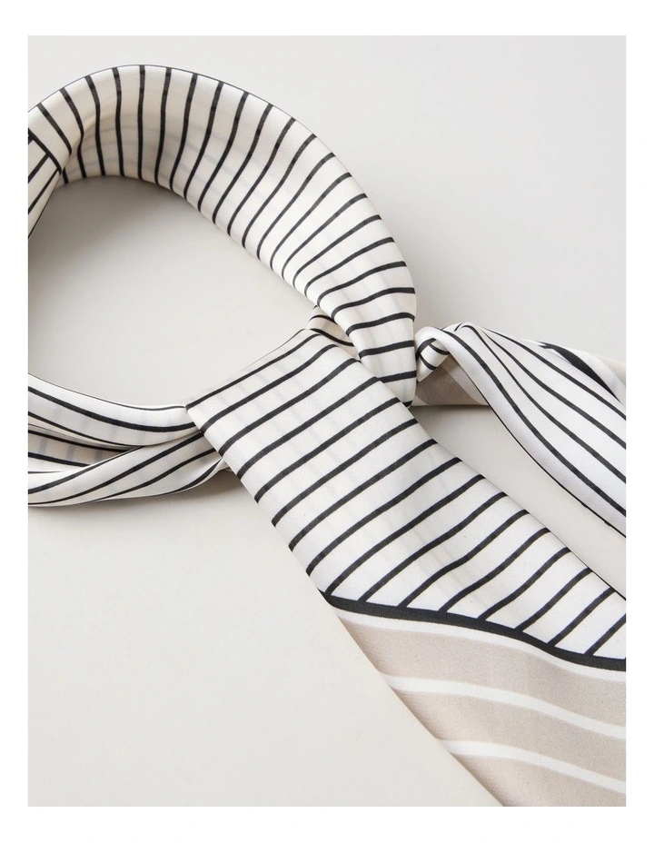 Striped Neckerchief in Black/White image 3