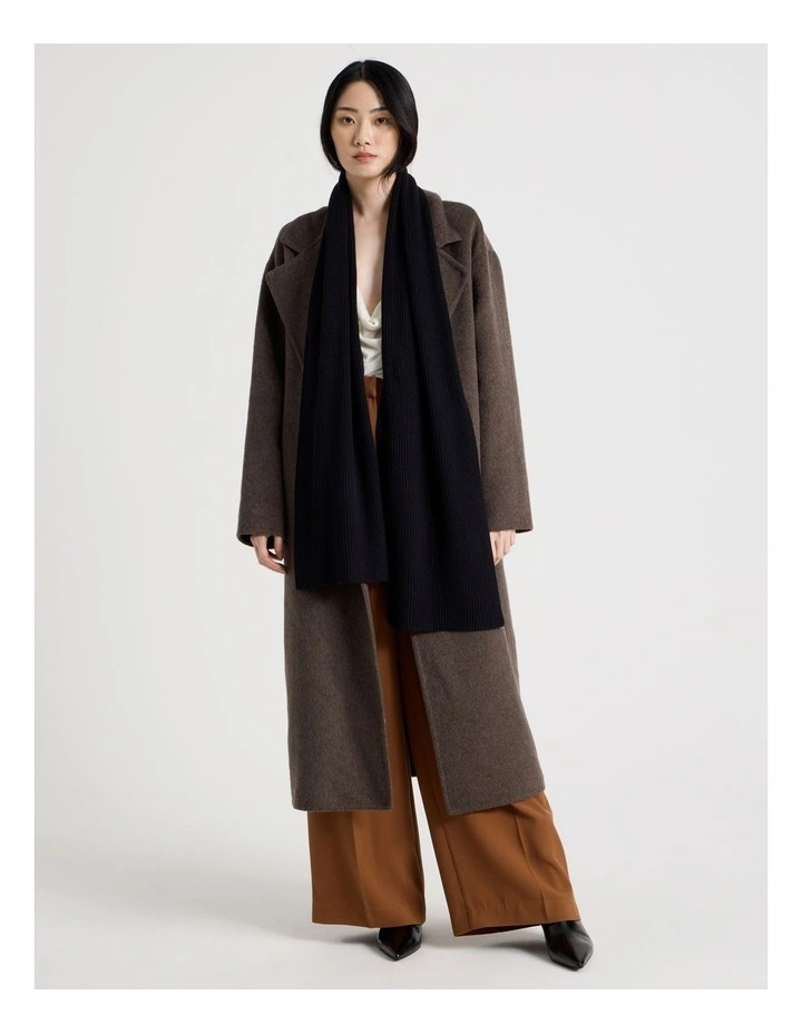 Rib Winter Scarf in Black image 4