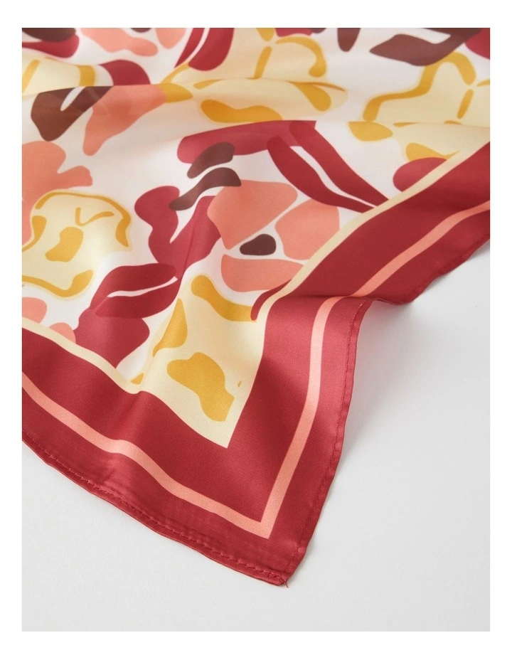 Scarf in Bold Floral Red Print image 2