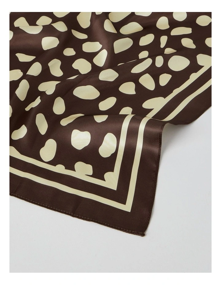 Scarf in Fawn and Cream Spot Print image 3