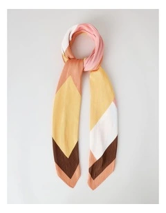 Pleated Scarf in Peach Geometric Print