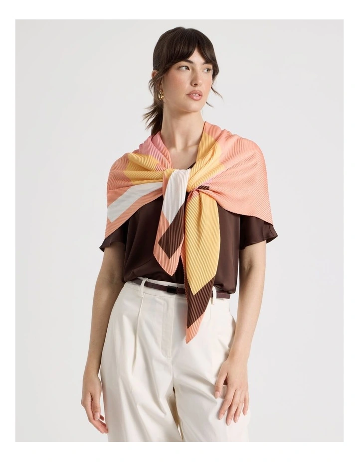 Pleated Scarf in Peach Geometric Print image 4
