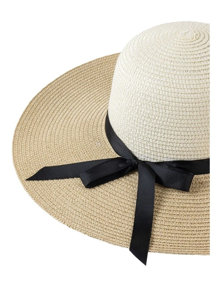 Wide Brim Hat With Tails in Sand/White image 2