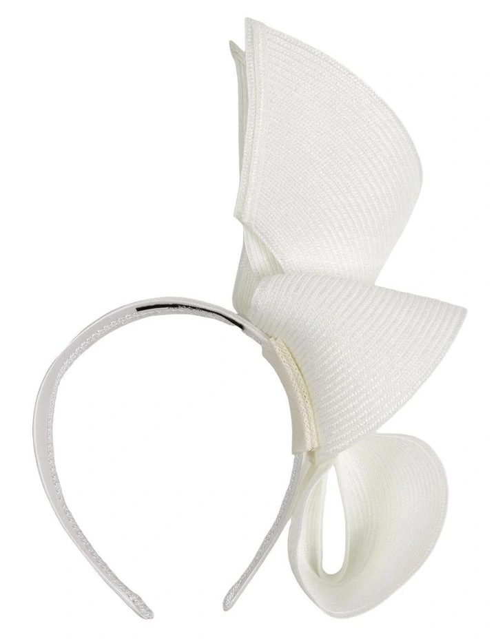 Max Alexander Ma1022 White Fascinator Fascinator in White image 3