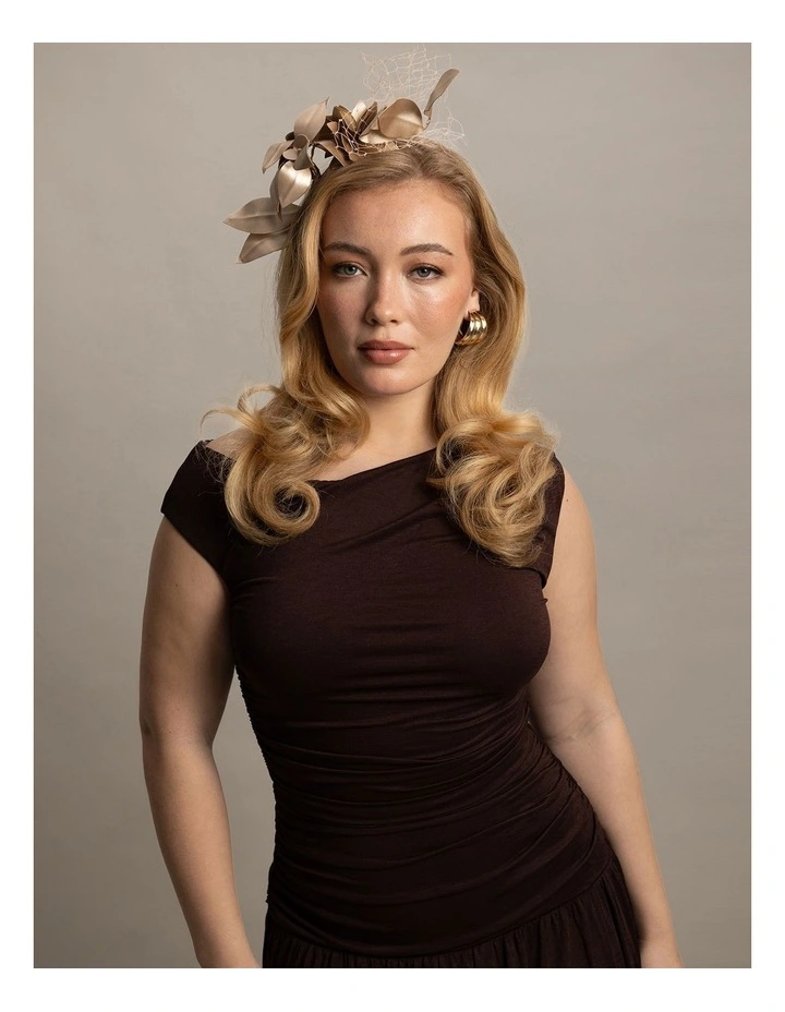 Fs1193 Dulcie Gold Fascinator Fascinator in Gold image 6