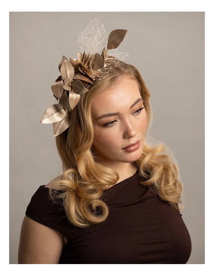 Fs1193 Dulcie Gold Fascinator Fascinator in Gold image 7