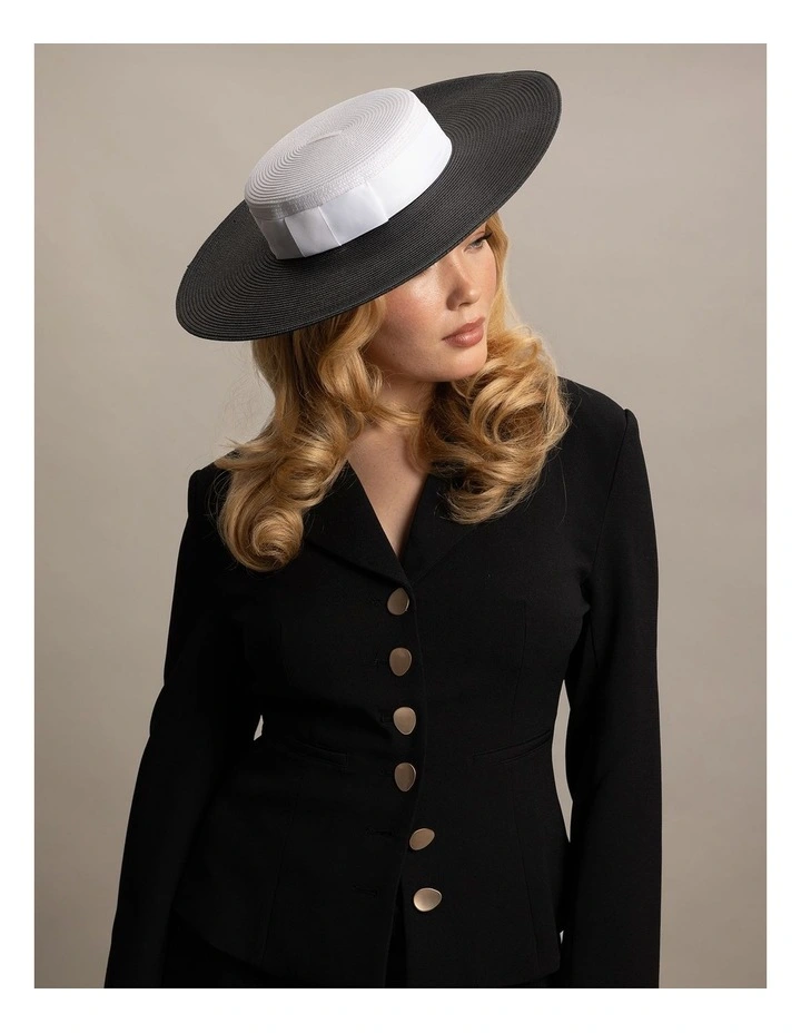 Hm1008 Domino Racewear Hat in Blackwhite image 1