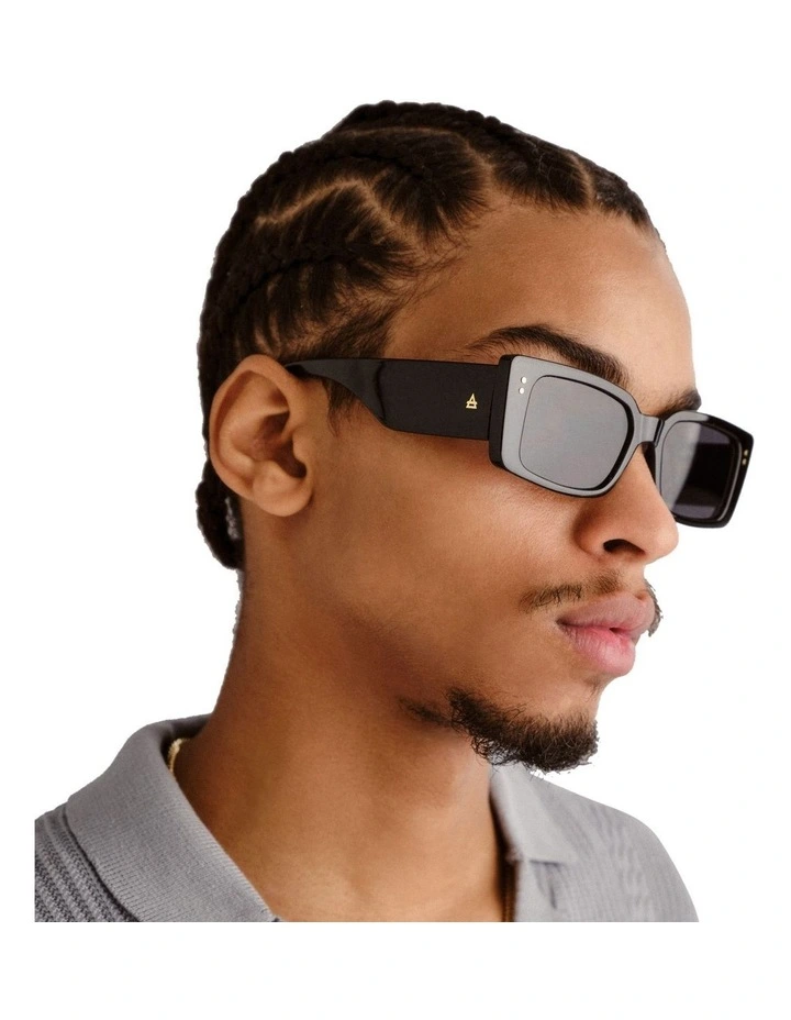 Orion Sunglasses in Black image 3