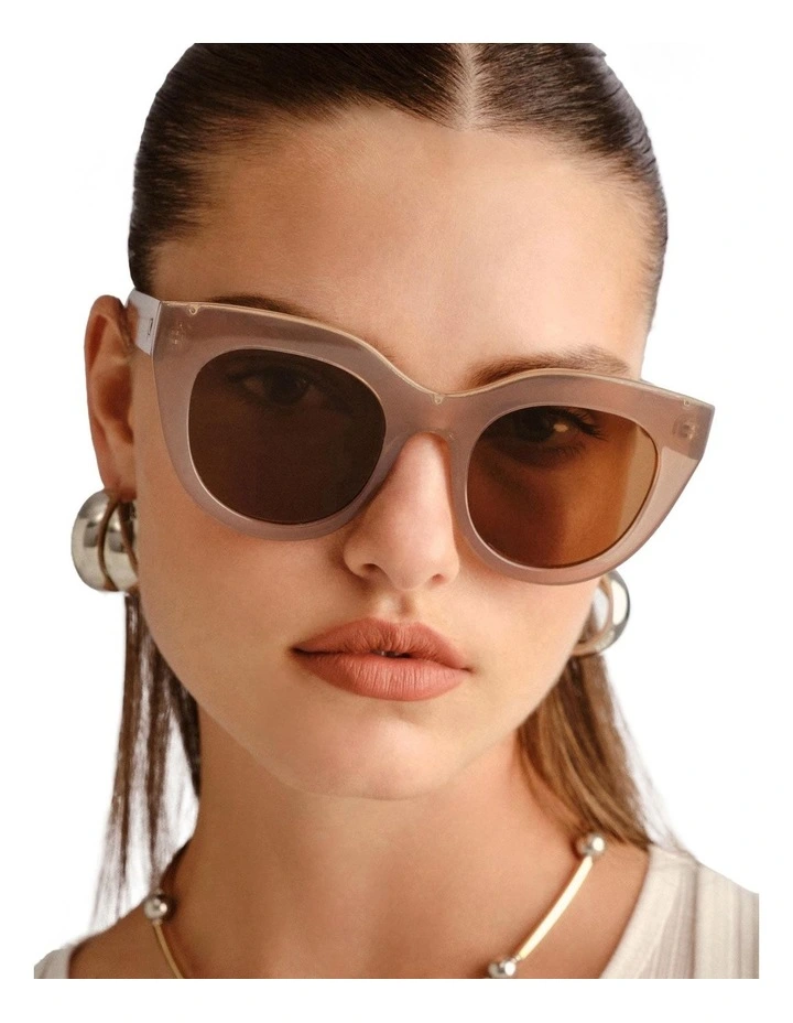 Air Heart Sunglasses in Mink image 4