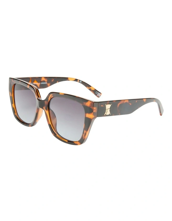 The Illusion Sunglasses in Tort image 1