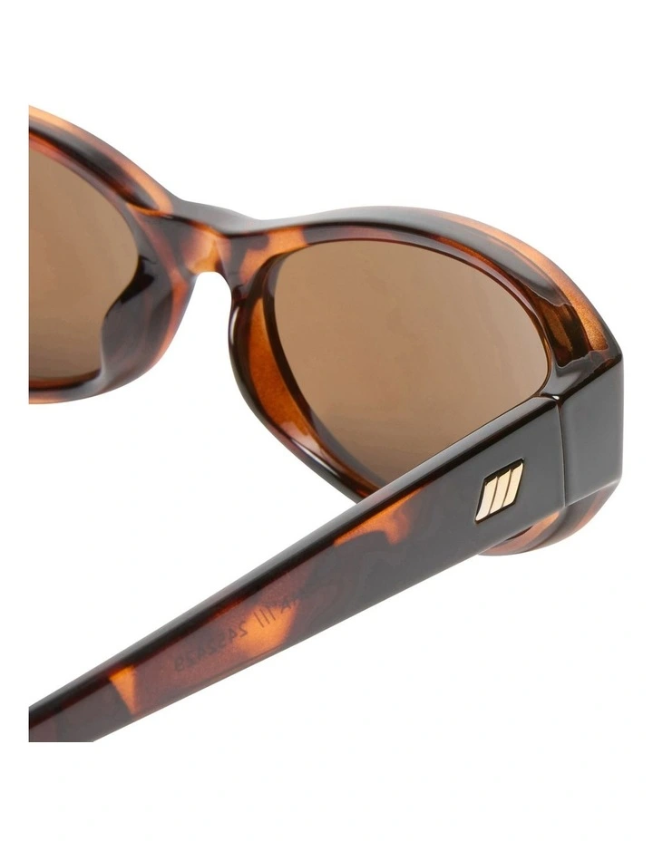 Don'T Cha Sunglasses in Tort image 3
