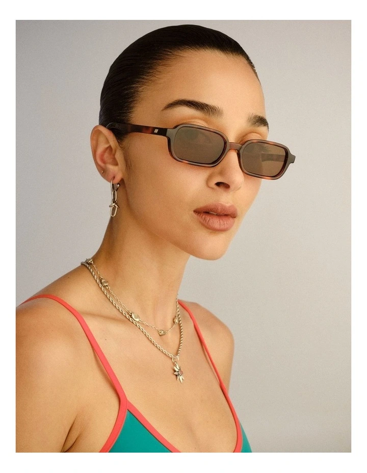 Le Specs Pilferer  Lsp2352103 In Toffee Tort image 4