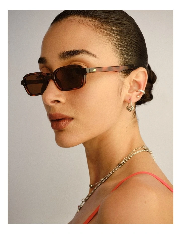 Le Specs Pilferer  Lsp2352103 In Toffee Tort image 5