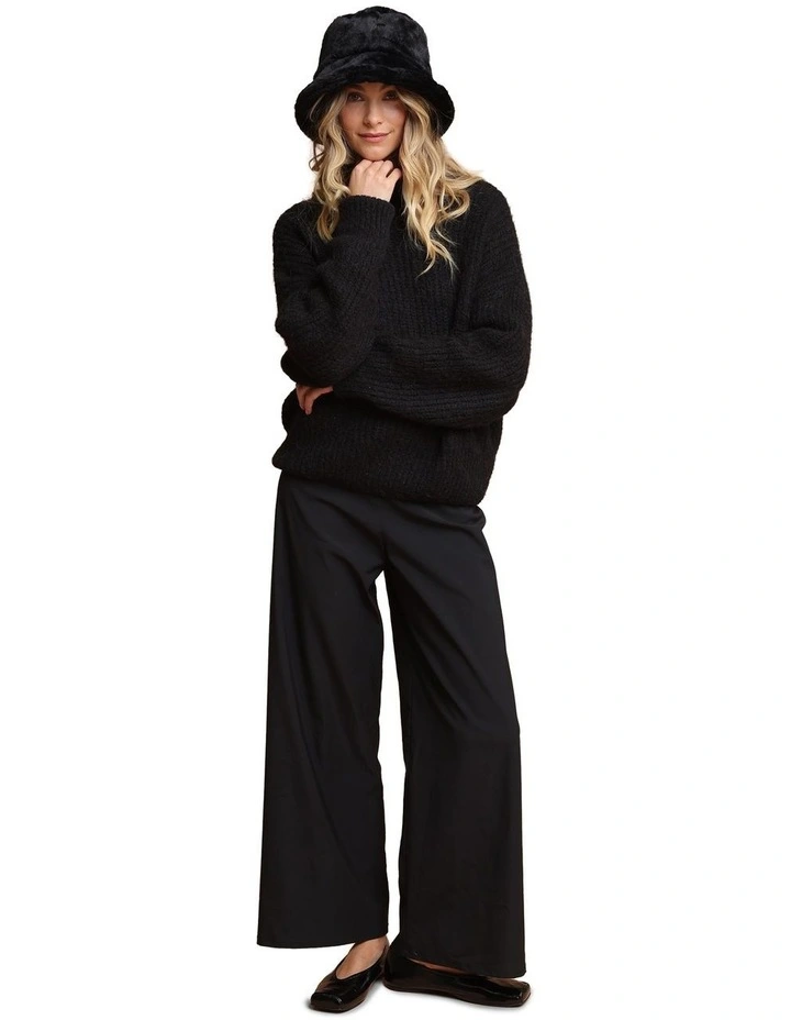 Carla Faux Fur Bucket Hat in Black image 6