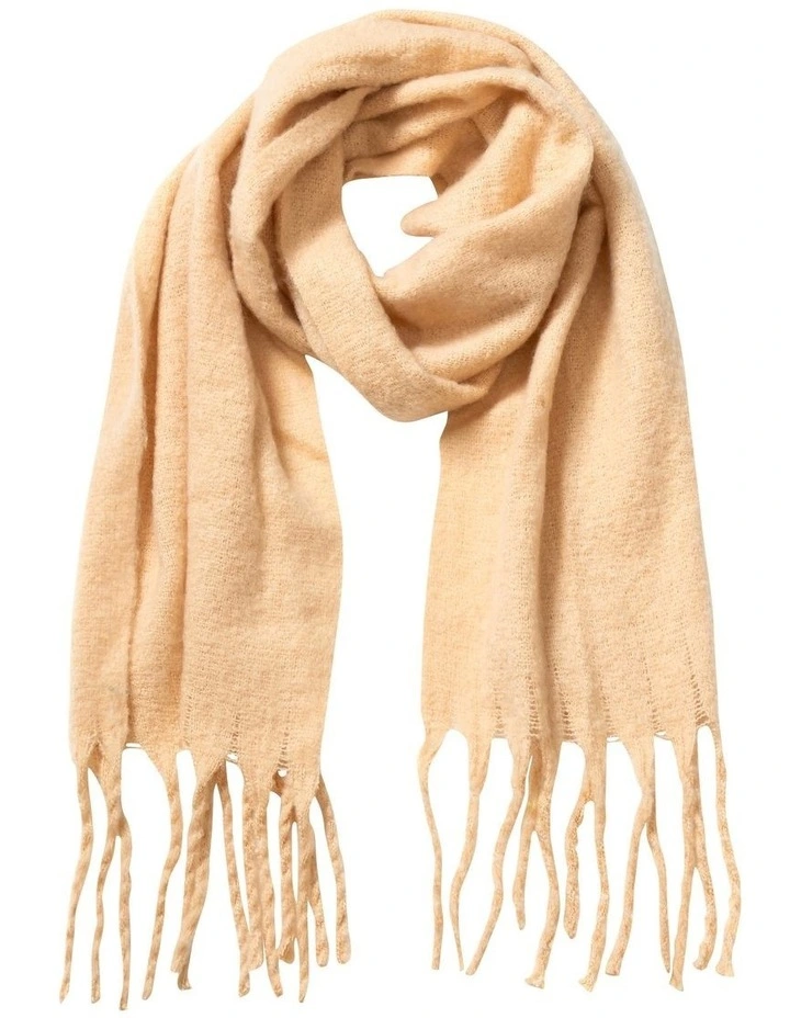Gregory Ladner Solid Chunky Knit Winter Scarf in Camel MYER