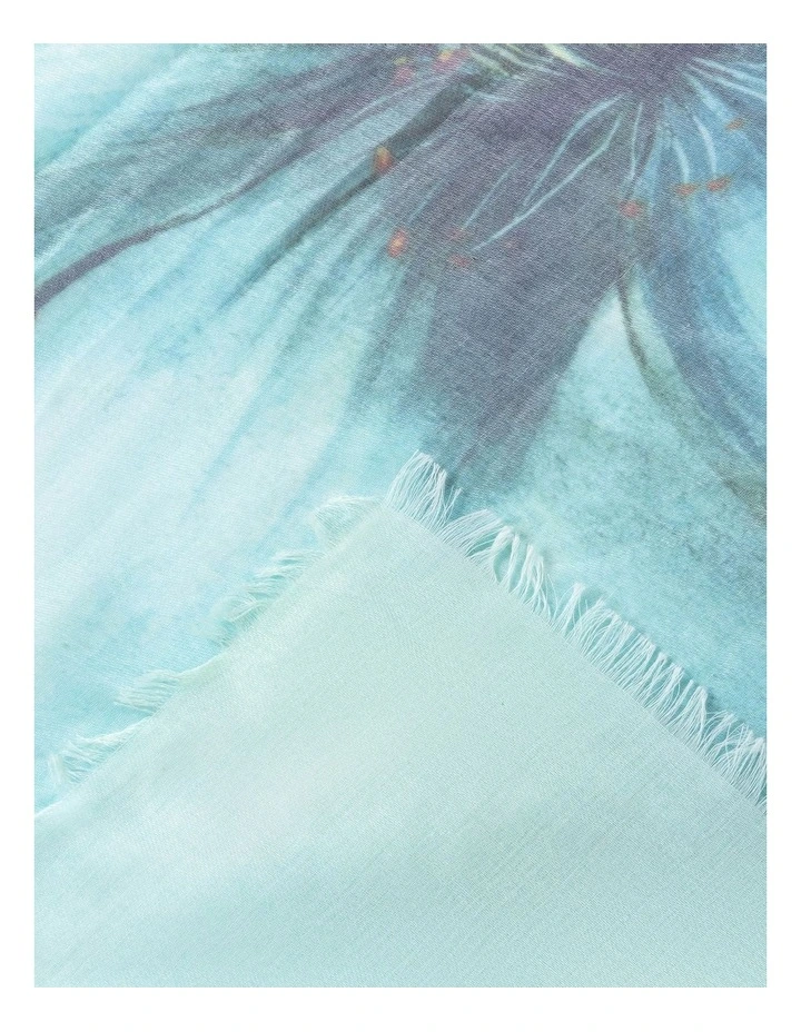 Detailed Floral Print Scarf in Green image 2