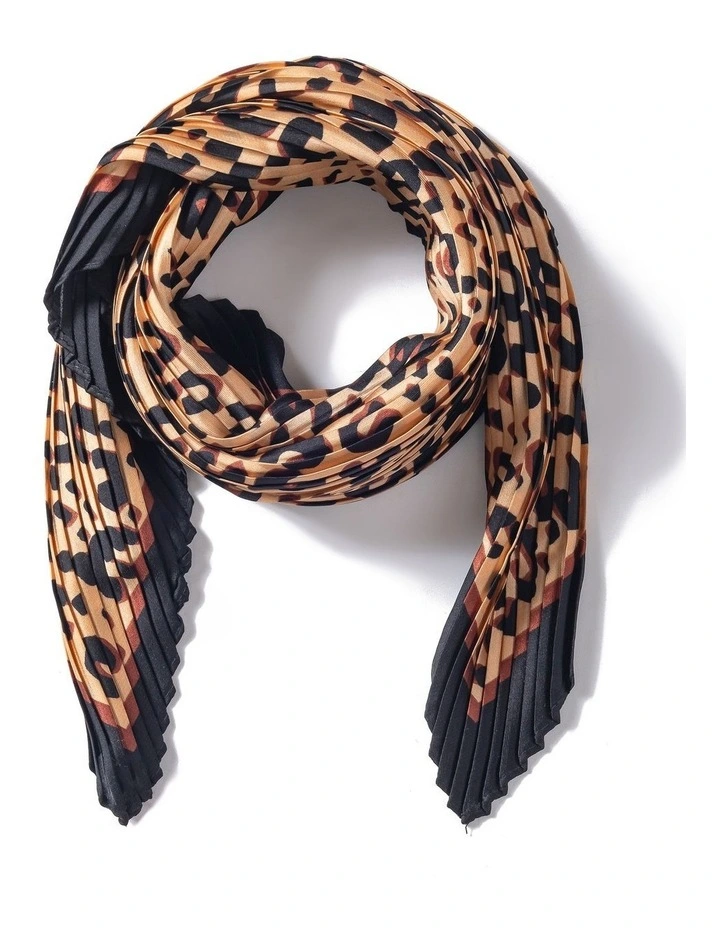 Pleated Neckerchief in Animal Print image 1