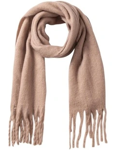 Solid Chunky Winter Scarf in Blush