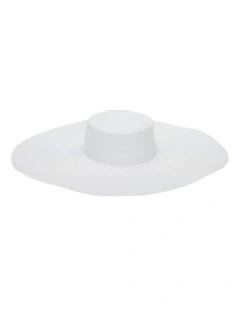 Savannah Racewear Boater in White