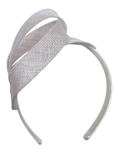 Double Sinamay Curve Fascinator in White