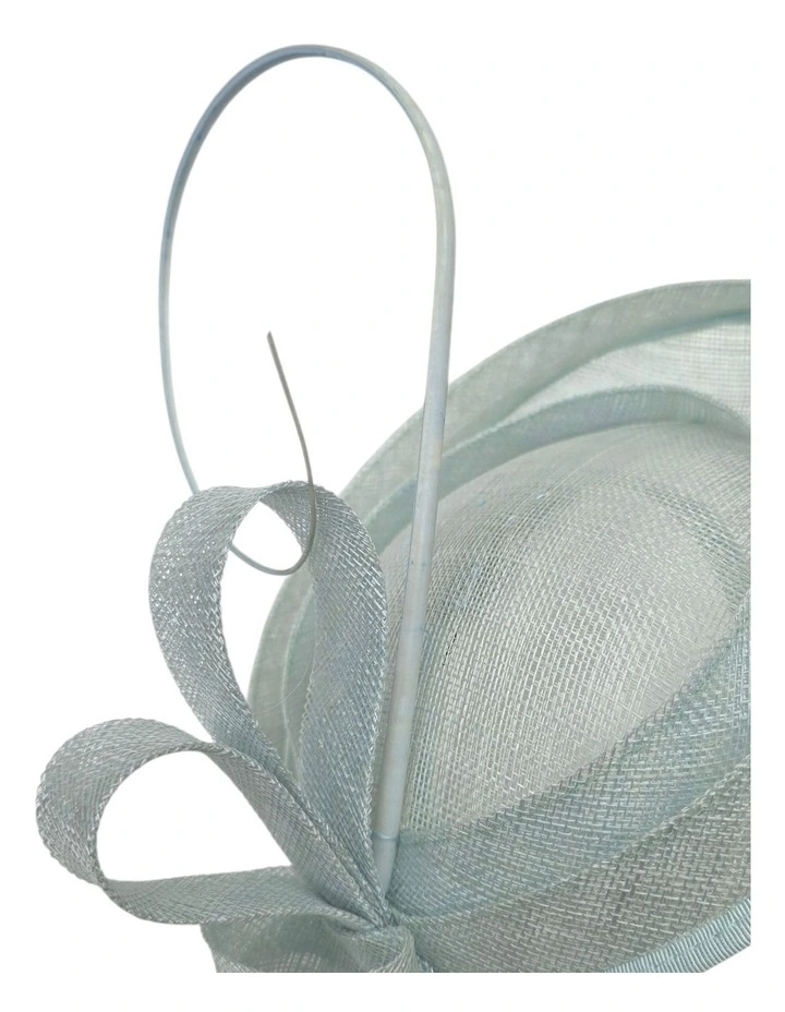Small Sinamay Plate Fascinator with Loops in Sky image 3