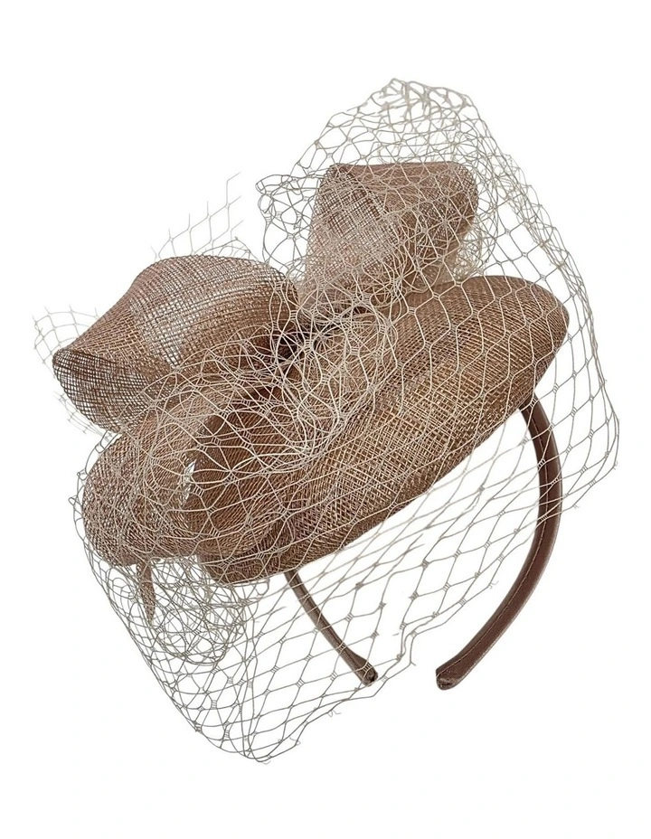 Large Sinamay Bow On Pillbox Fascinator With Veiling image 1