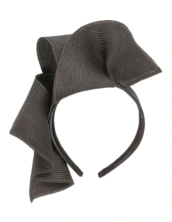 Elegant Wave Fascinator in Black image 2