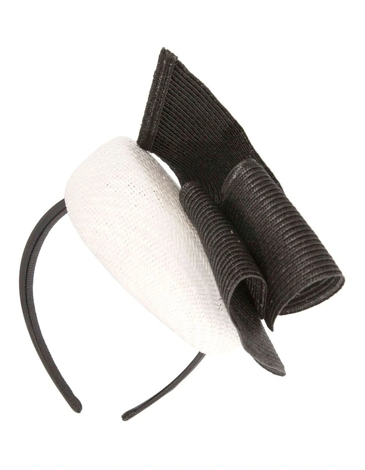 Pillbox Fascinator With Bow in Black image 5