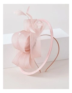 Plate Fascinator in Dusty Pink