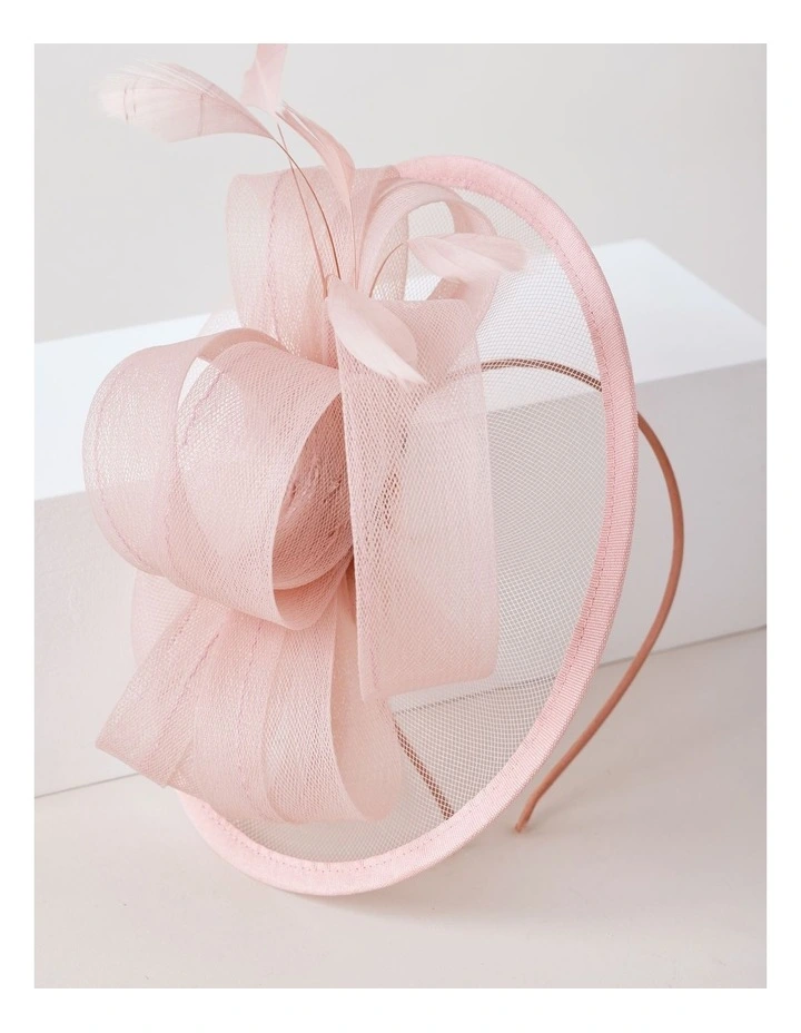 Plate Fascinator in Dusty Pink image 3