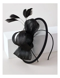 Plate Fascinator in Black