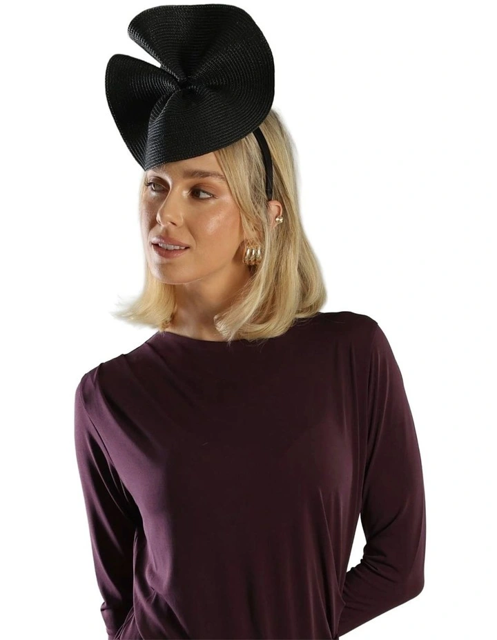 Zaria Fascinator in Black image 3