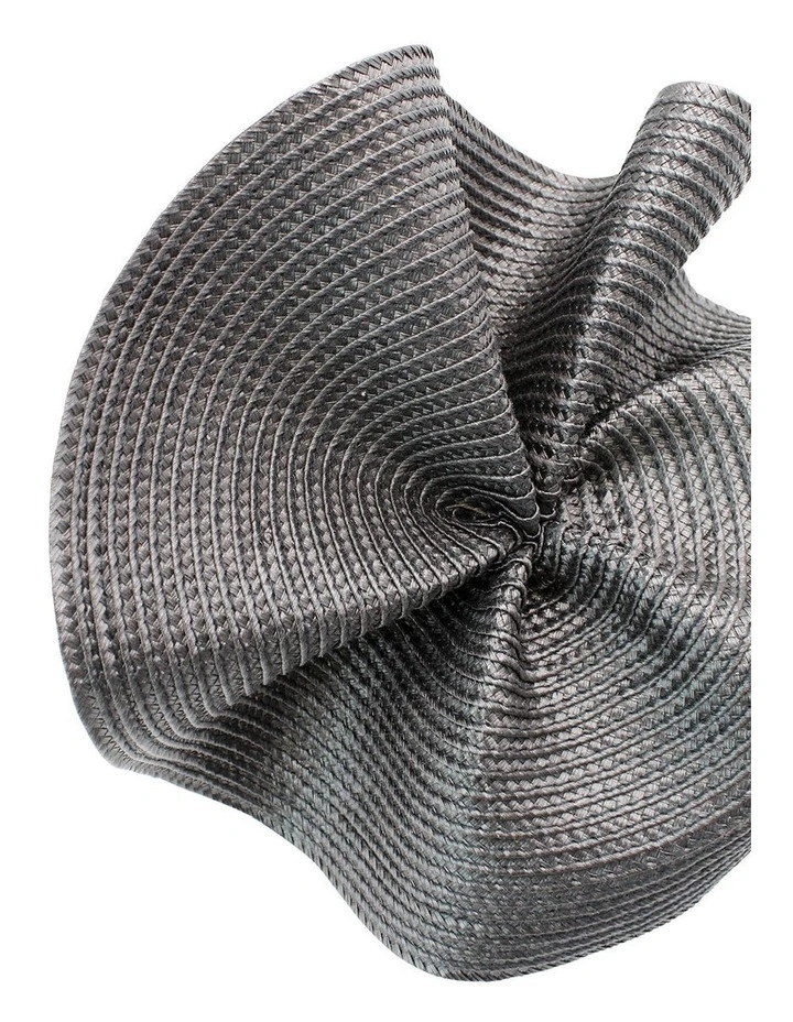 Zaria Fascinator in Black image 7