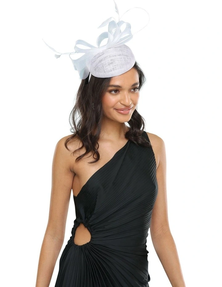 Gabriela Fascinator in White image 3