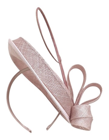 Taupe colour