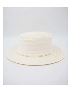 Vanille Racewear Hat in White